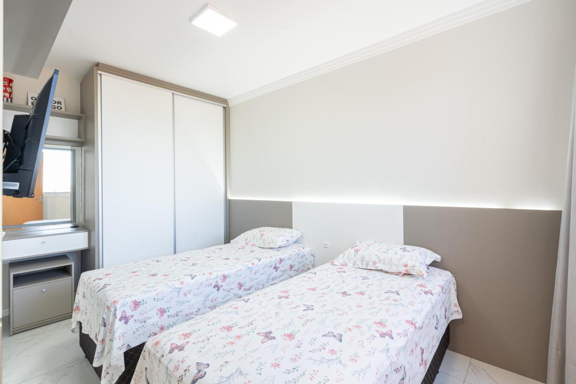 Aptos Completos Com Vista Mar Pe Na Areia Em Barra Velha Em Condominio Resort Com Spa, Piscina, Quadra De Futebol, Sala De Jogos, Brinquedoteca, Complexo Com Diversos Comercios Room photo